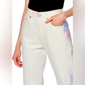 NWT Levi’s 501 Classic High rise Woman’s Tie-dye jeans